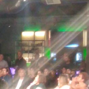 Meet your Posher, E l peña